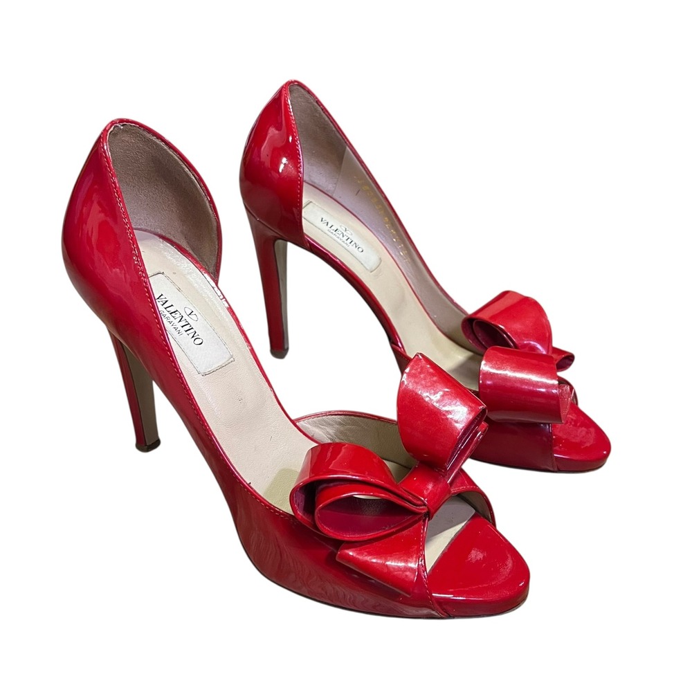 Valentino Garavani Red Patent Leather Bow Dorsey Peep Toe D'Orsay Heels